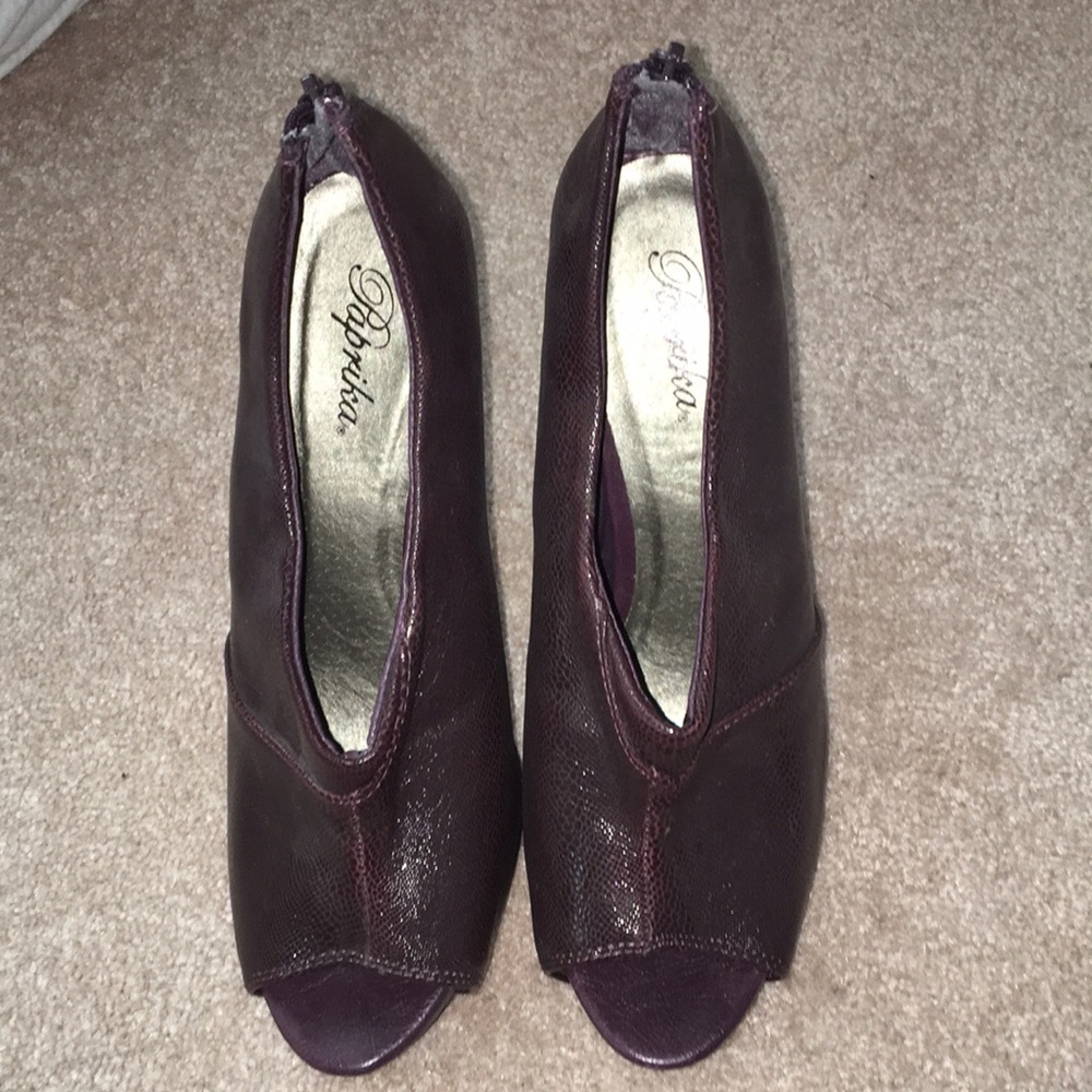 Leather heels